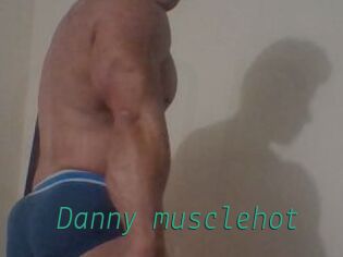 Danny_musclehot