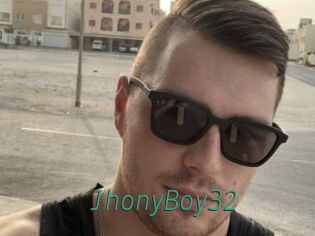 JhonyBoy32