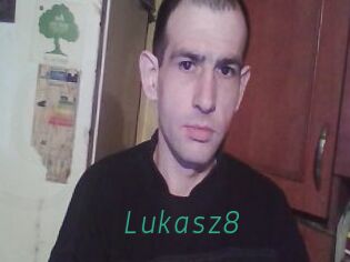 Lukasz8