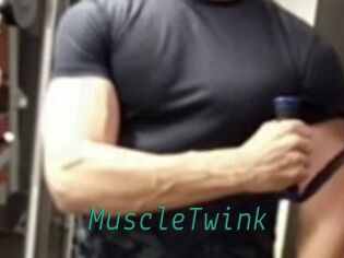 MuscleTwink