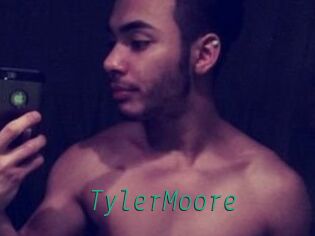 Tyler_Moore