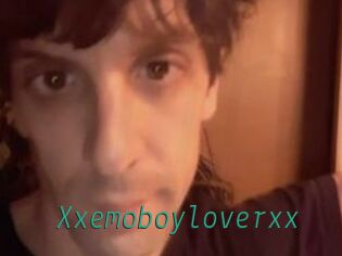 Xxemoboyloverxx